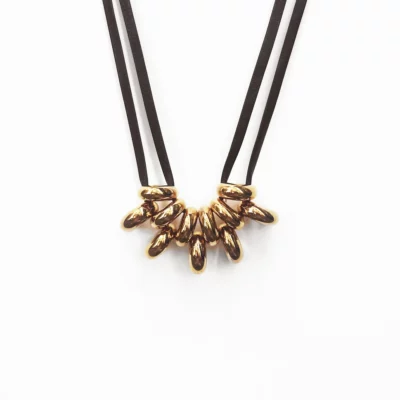 LE PLASTRON N8 DORÉ