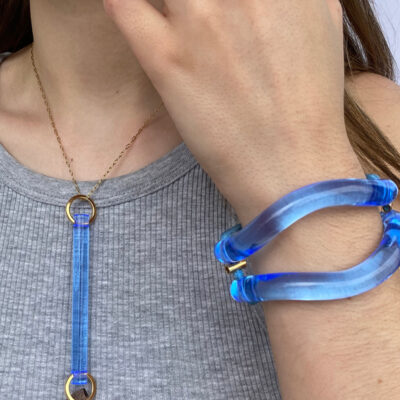 SEA TREASURES PENDANT _ champagne & blue